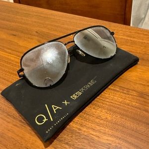 Desi Perkins x Quay Black High Keys